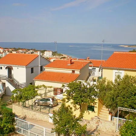 Apartamento Kuscevic Kanica Ražanj